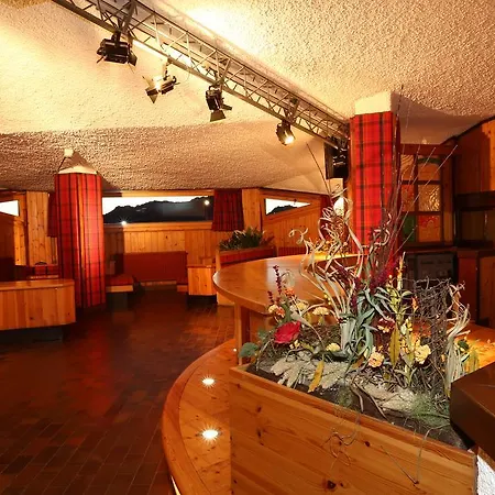 Otel Pirovano 3*