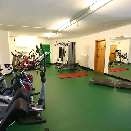 Pirovano Otel Stelvio Geçidi