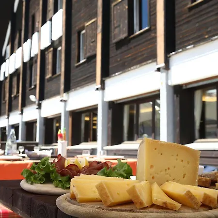 Otel Pirovano