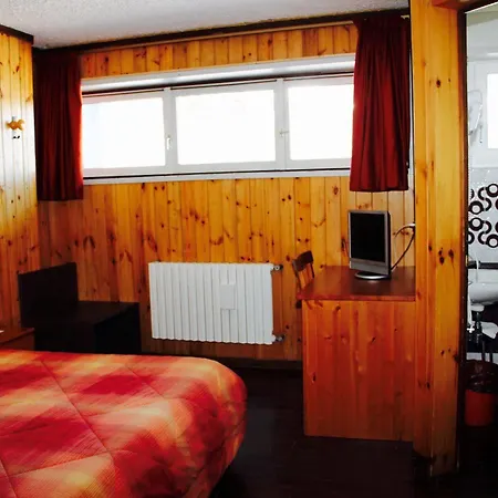 Hotel Pirovano 3*